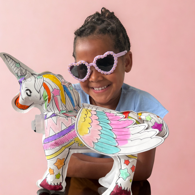 Opblaasbare kleurplaat - Reuzen Eenhoorn