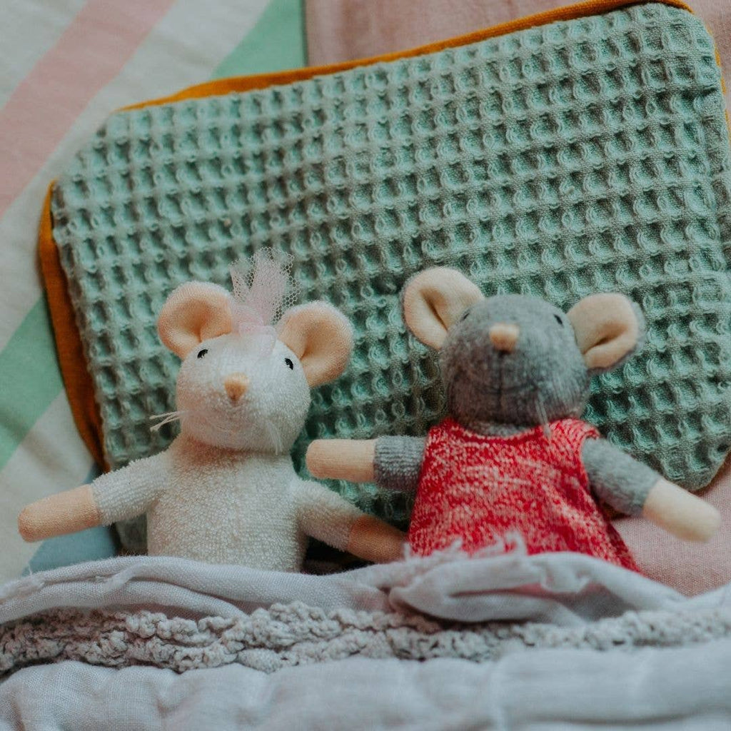 Knuffel voor kinderen - Muis Ella (12 cm)