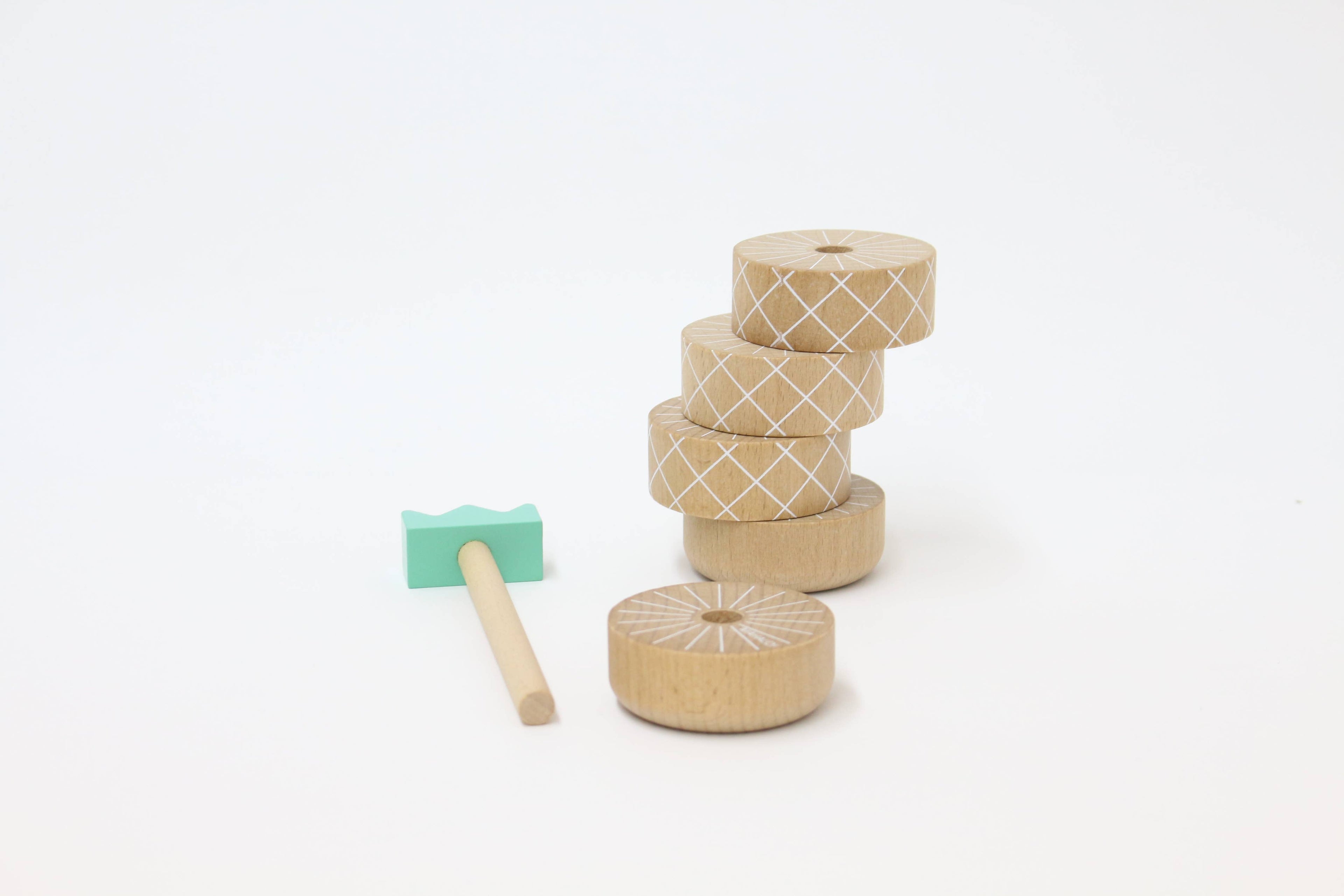 Aloha ananasspeelgoed om te gooien en te stapelen