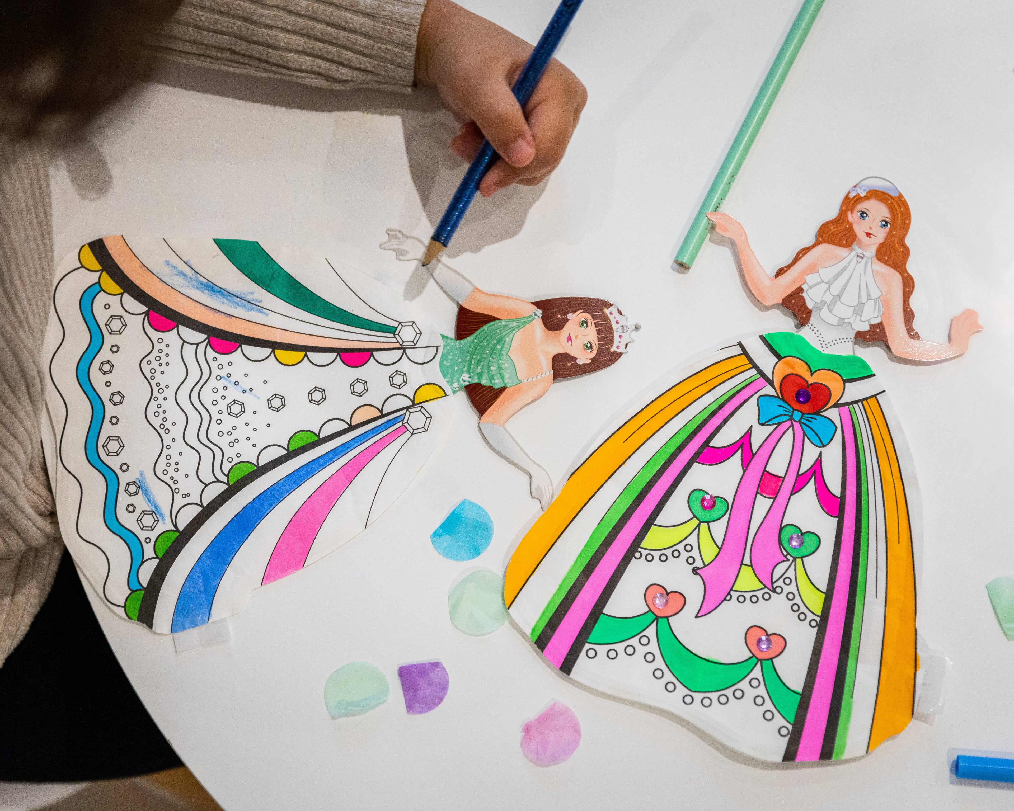 2 opblaasbare kleurplaten – Prinsessen